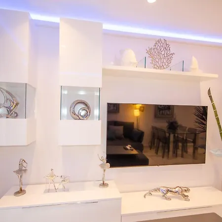 Oasis - Palm Old Town شقة *